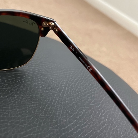 Ray-Ban Clubmaster Sunglasses W0366 Classic Tortoise - Picture 8 of 9
